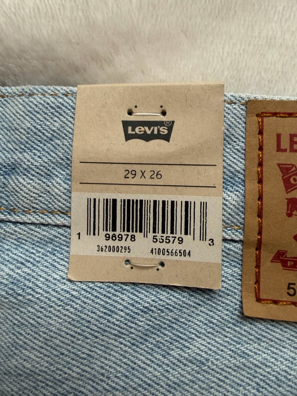 Levi's 501 High-Rise Light Wash Straight-Leg Jeans - Picture 8 of 12